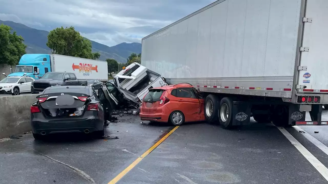 Minor injuries after semi loses control, causes multi-vehicle crash on I-15 in Layton