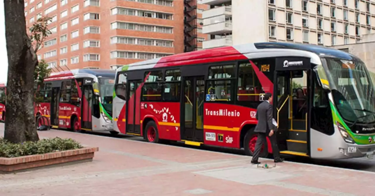 Mujer ebria provocó fuerte choque de dos buses de TransMilenio: ¿Qué pasó?