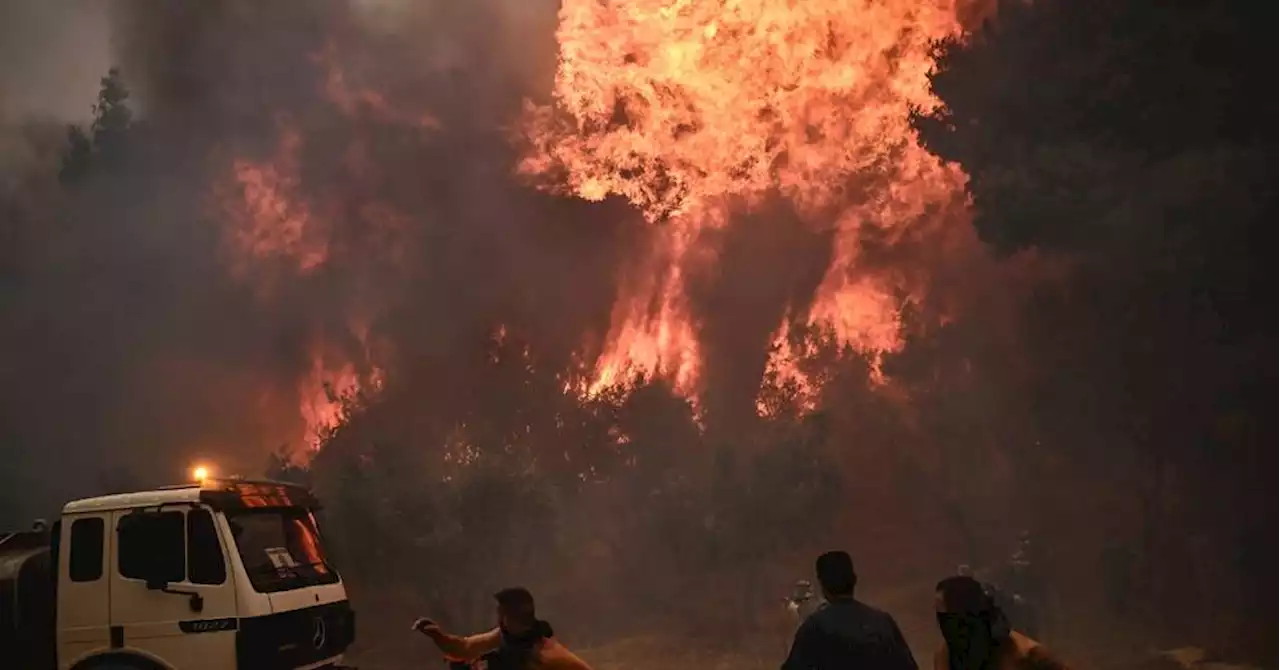 Grèce: Athènes se réveille dans la fumée au cinquième jour de multiples incendies