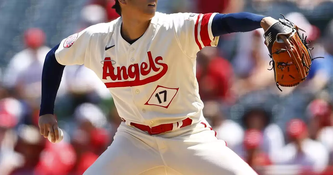 Angels' Shohei Ohtani leaves the mound during second inning for unspecified reason