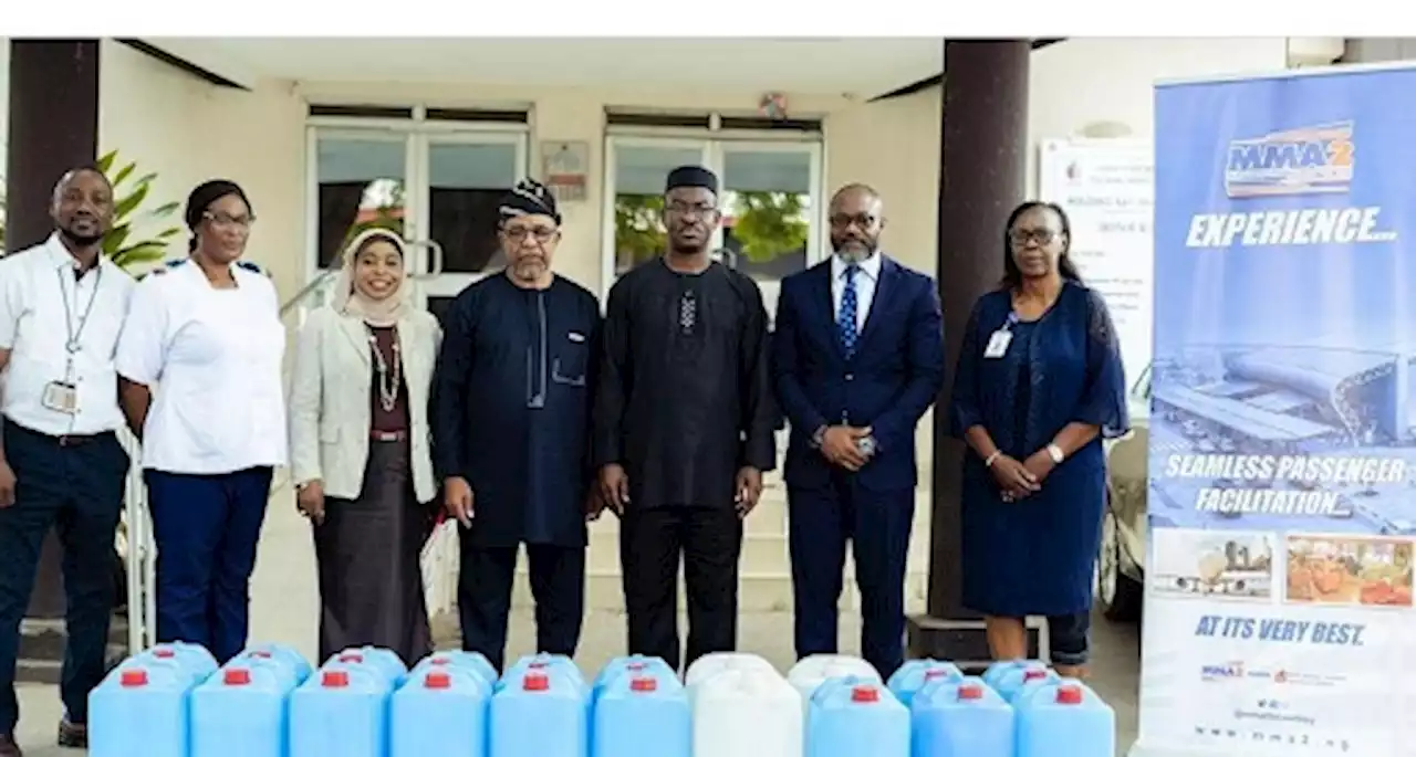 Bi-Courtney Donates Sanitisers To Lagos Teaching Hospital