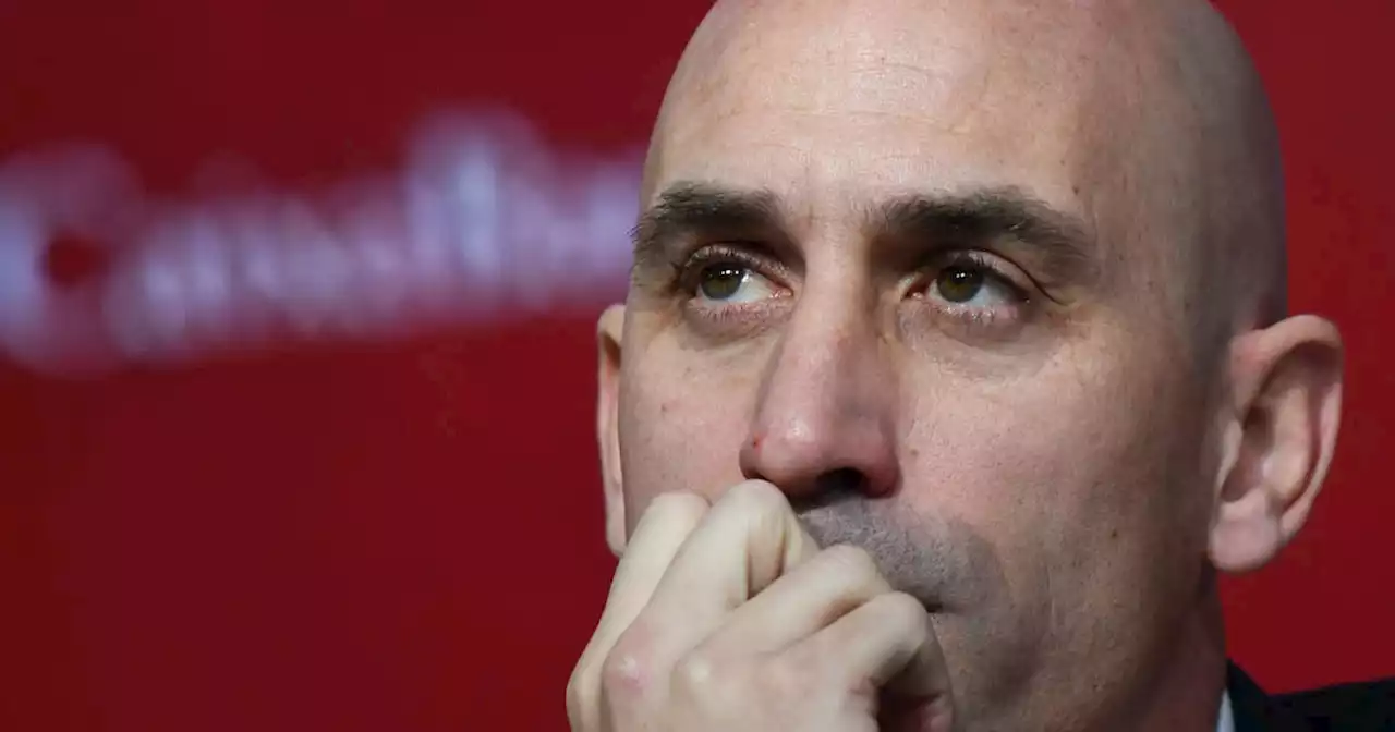 Baiser forcé de Rubiales à Hermoso : la Liga féminine de foot réclame la mise à pied du président de la fédération espagnole