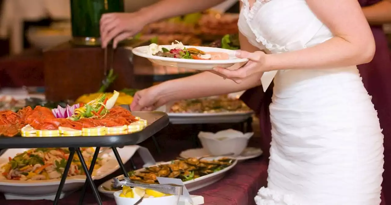 Groom's parents leave wedding early...because the food 'doesn't look appetising'