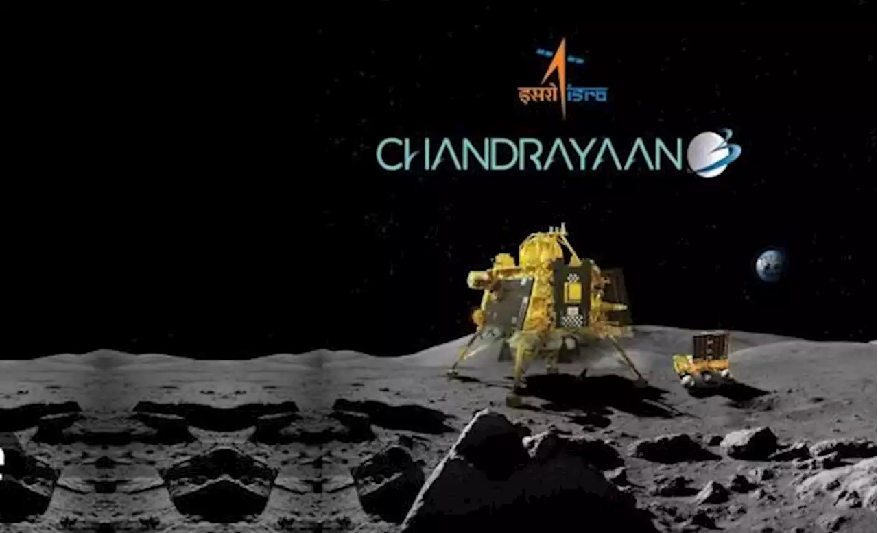 Indian moon landing mission enters lunar's orbit