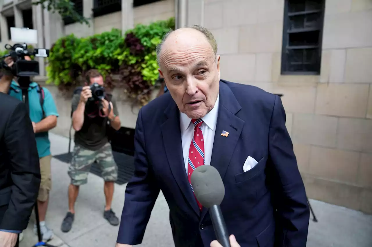 Trump campaign lawyer Rudy Giuliani lands in Atlanta to surrender in Georgia election case