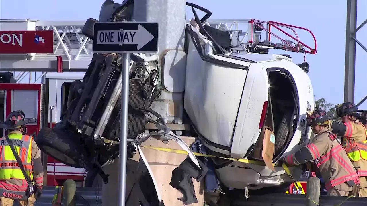 Fatal car crash on EB I-20 in Arlington