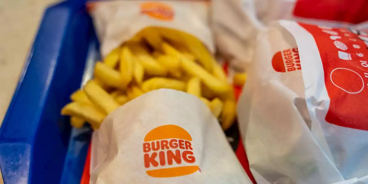 Fastfood-Kette muss teils auf Tomaten im Burger verzichten - jetzt schaltet sich die Regierung ein