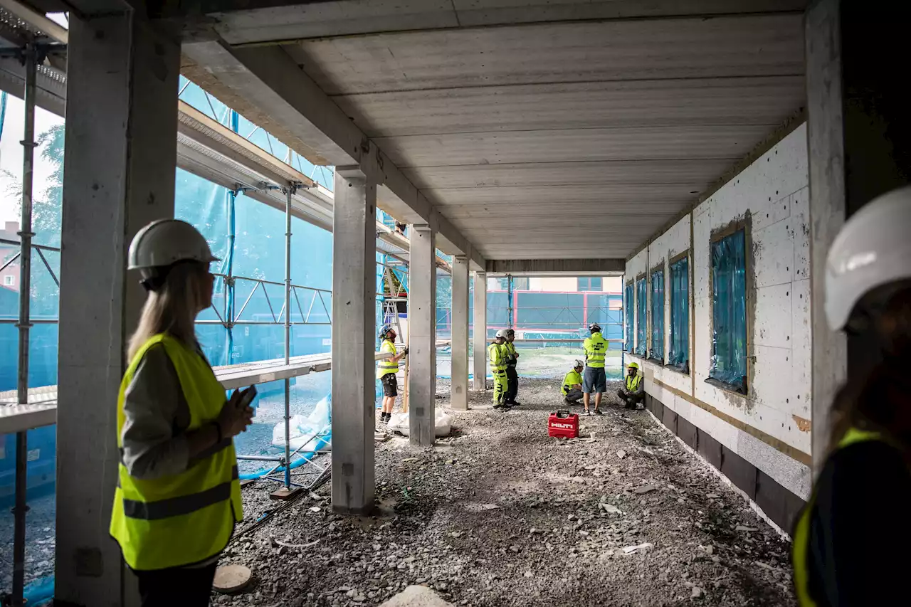 Tjuvkika på nya skolbygget i Gustavslund