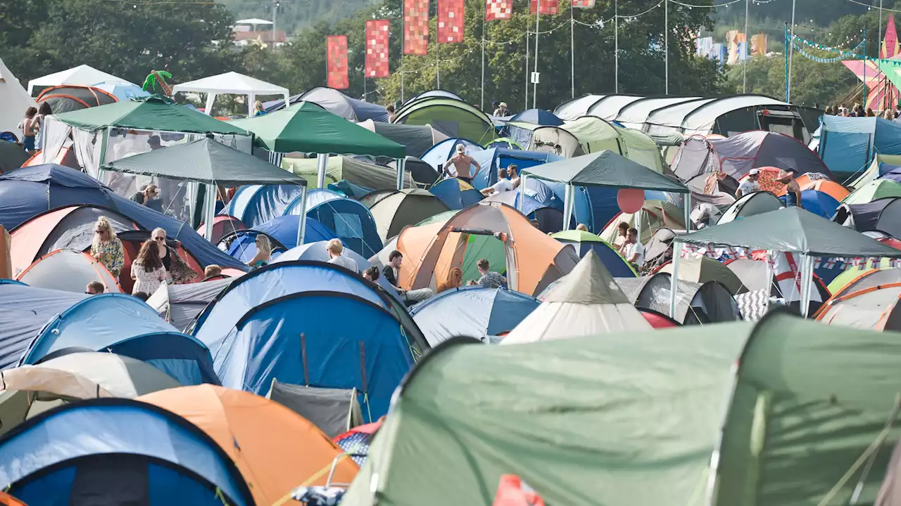 Kind wird auf Festival krank: Kurz darauf ist es tot