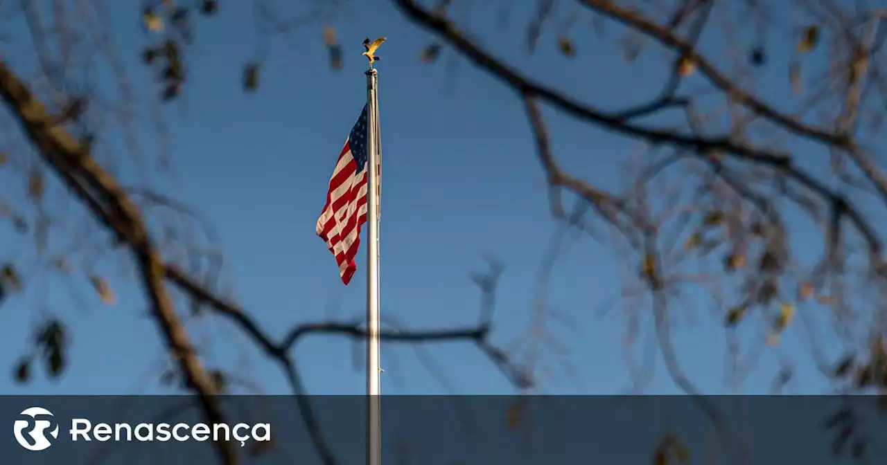 Principais candidatos republicanos vão a debate enquanto Trump dará entrevista individual