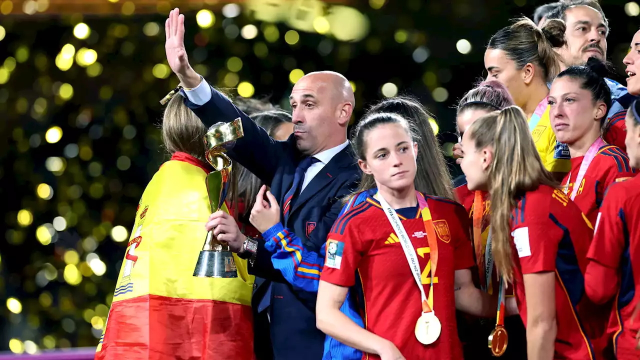 Affaire Rubiales: la Liga féminine monte au créneau, la Fifpro veut une enquête de la Fifa