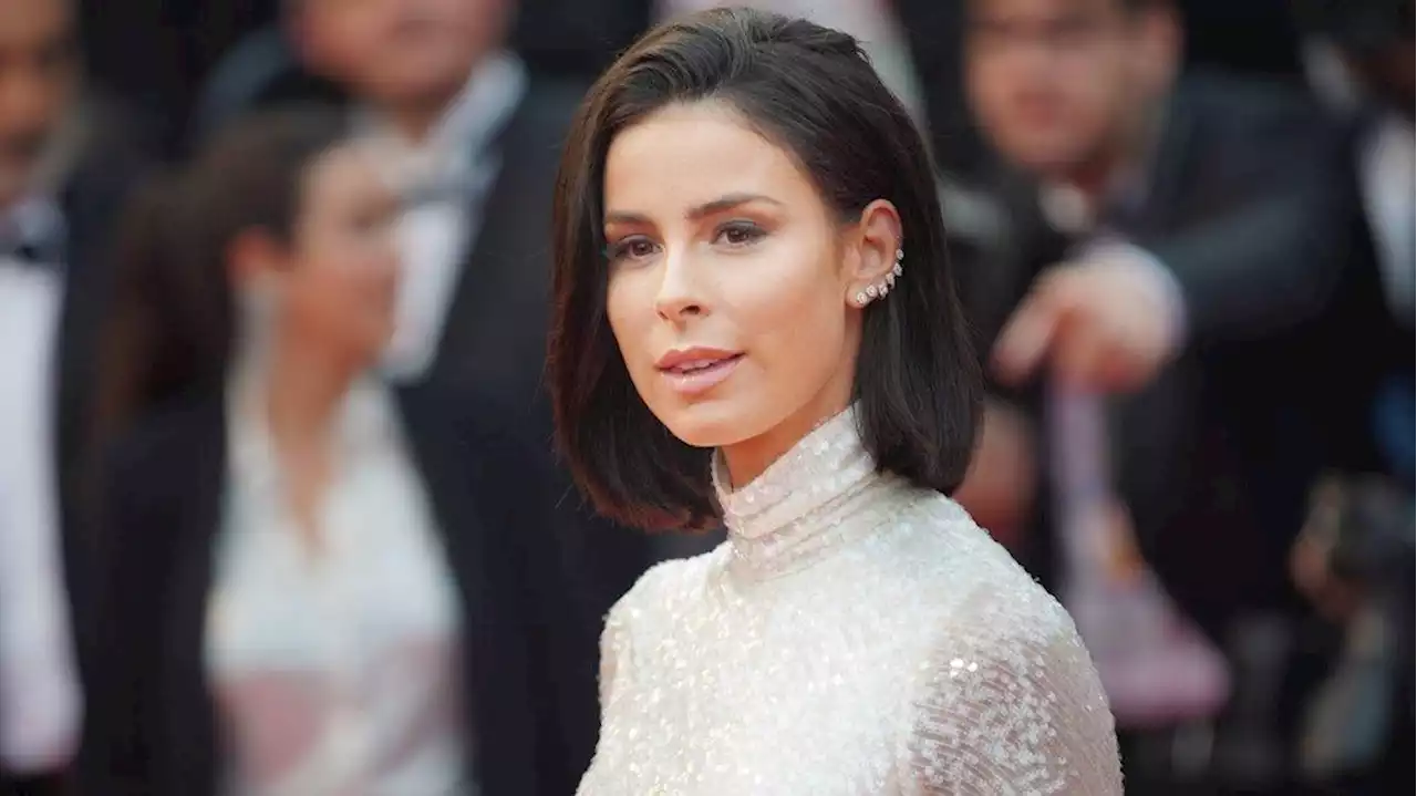 'Komplett im Eimer': Lena Meyer-Landrut meldet sich nach Reitunfall