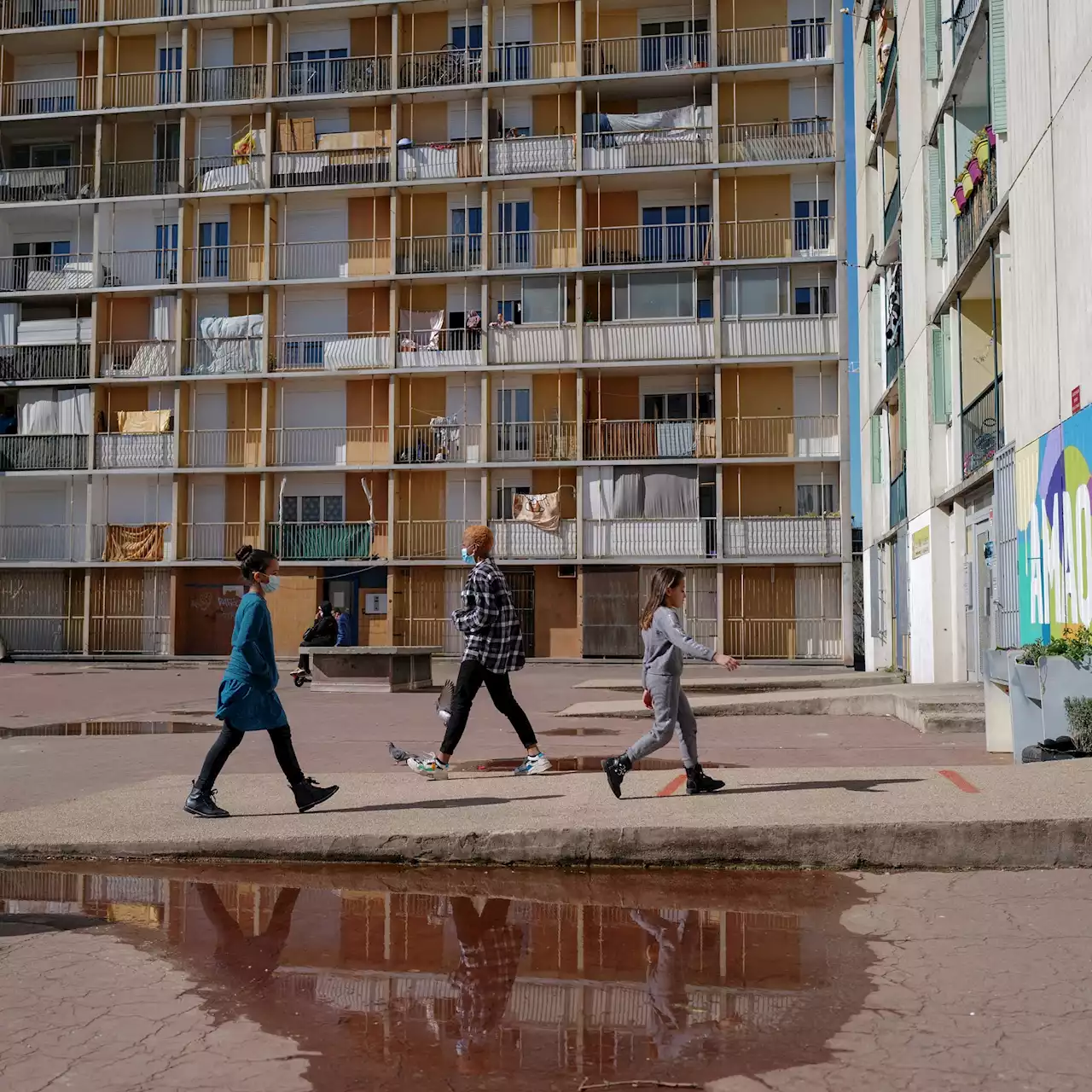 Nîmes : 'Ici, c'est la guerre', comment l'insécurité et l'omerta minent le quartier Pissevin