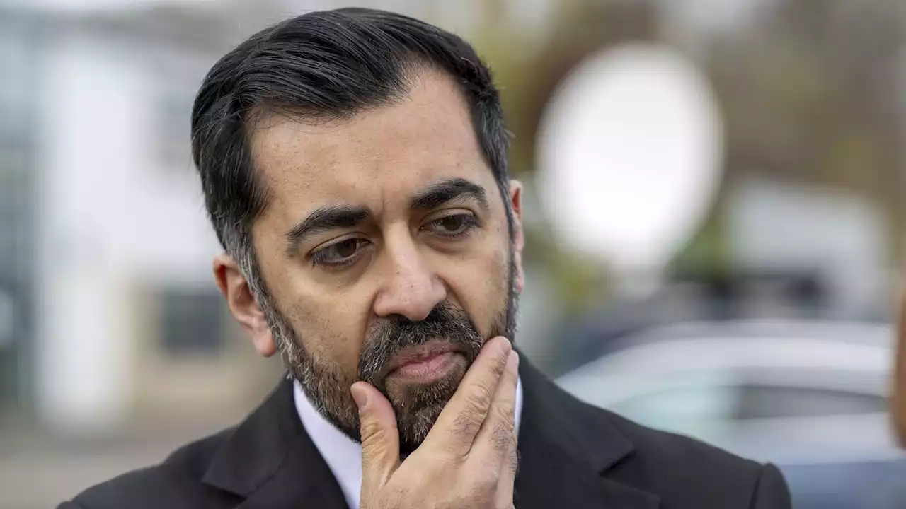 Pair plead guilty to racially abusing First Minister Humza Yousaf in Dundee