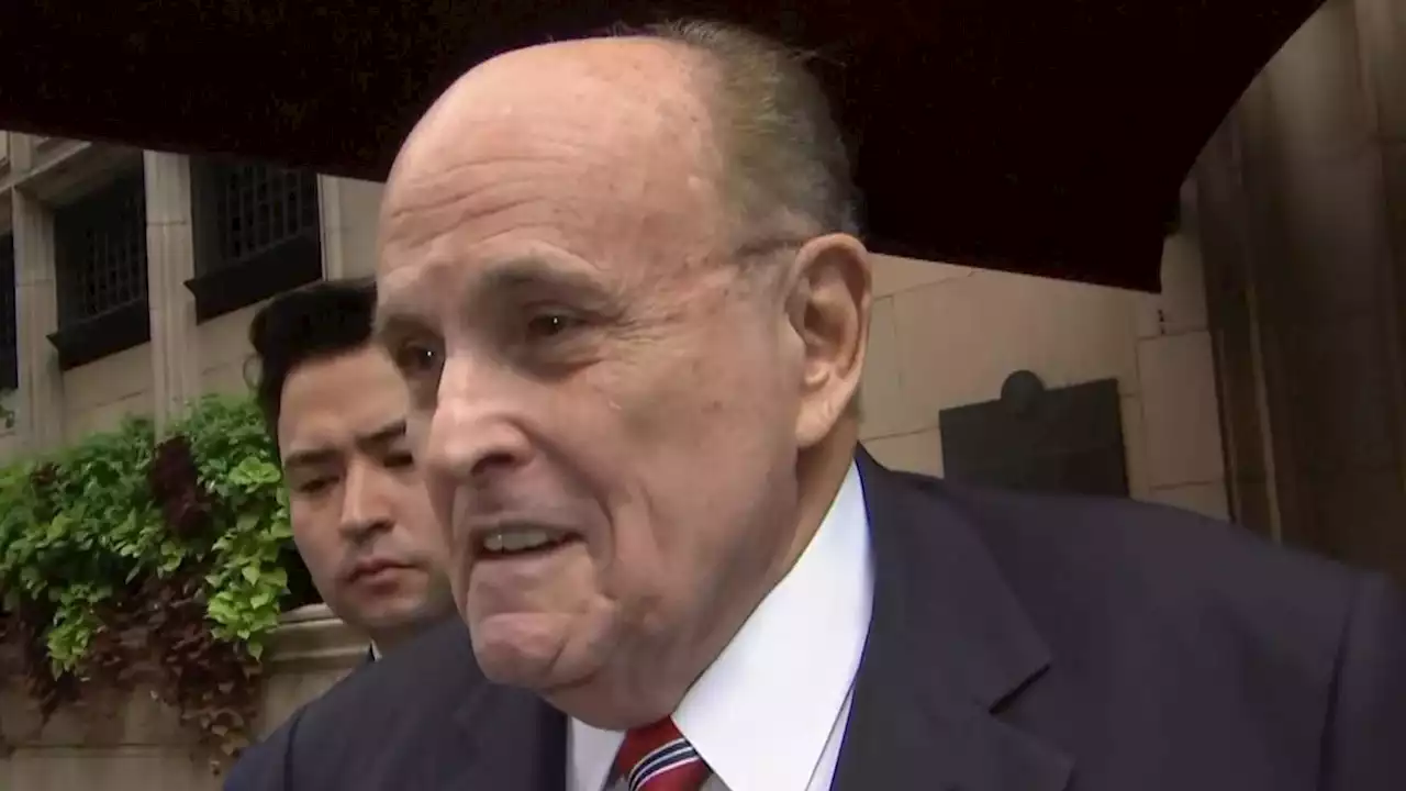 Trump indictment: Rudy Giuliani leaves New York for Georgia to turn himself in to authorities