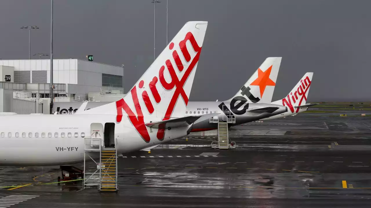 Sydney Airport urges crackdown on major airlines cancelling flights