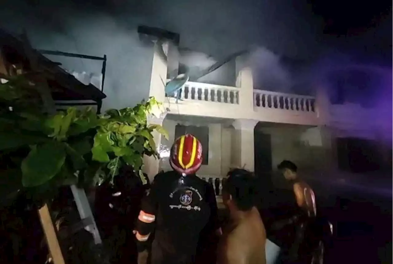 Three die in house fire at village in Amarapura