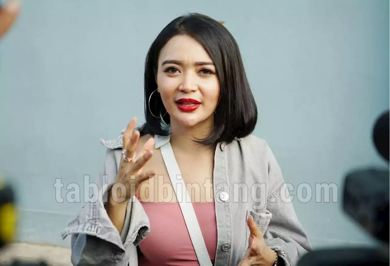 Disebut Penyanyi Cuma Modal Badan, Wika Salim Ungkap Isi Hati