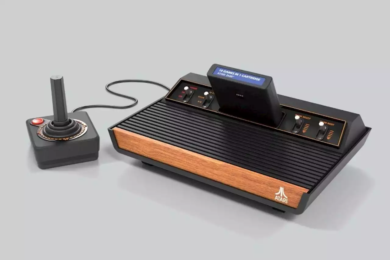 Atari 2600 ganha versão moderna com suporte a cartuchos; conheça o console