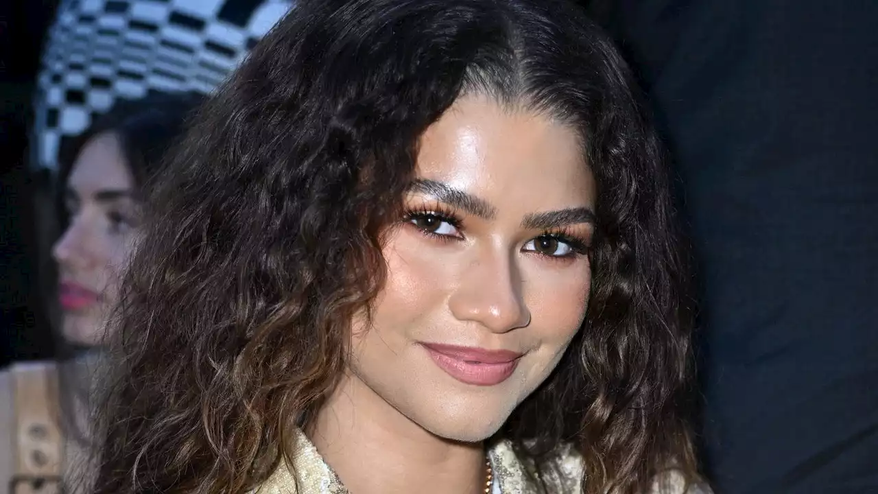 Zendaya Debuts New Haircut & Color Refresh Ahead of Fall