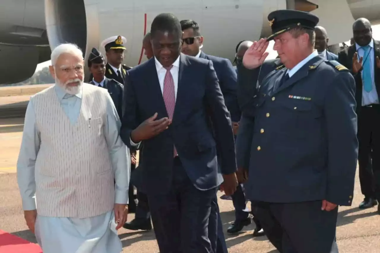 Brics: India's PM Modi allegedly refused to get off plane if not met by Ramaphosa