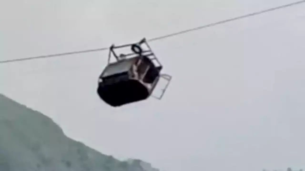 Pakistan cable car ordeal ends with all on board, mostly children, rescued