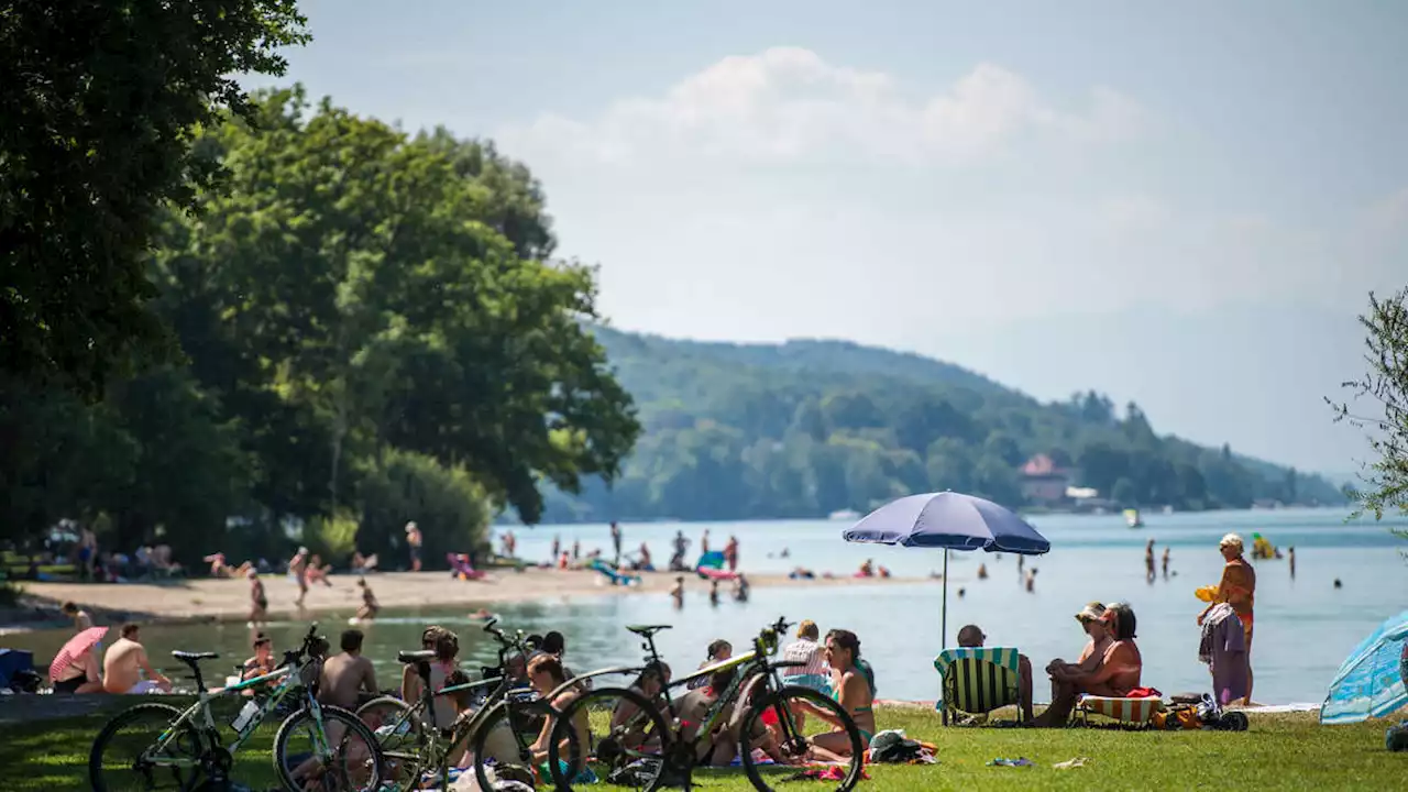 Notfallweg blockiert: Sonnenhungrige sorgen für Parkchaos an See in Oberbayern