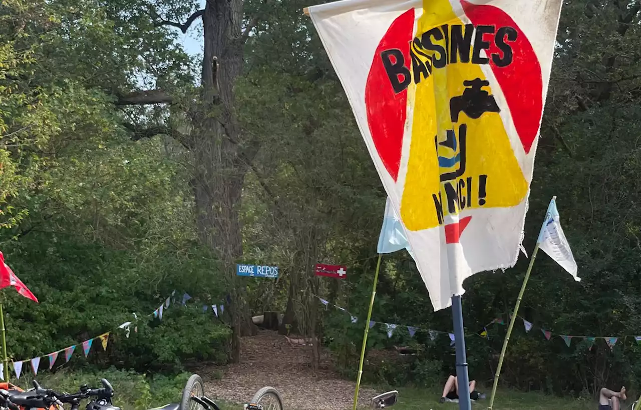 De Sainte-Soline à Paris, sur la route du « convoi de l’eau »