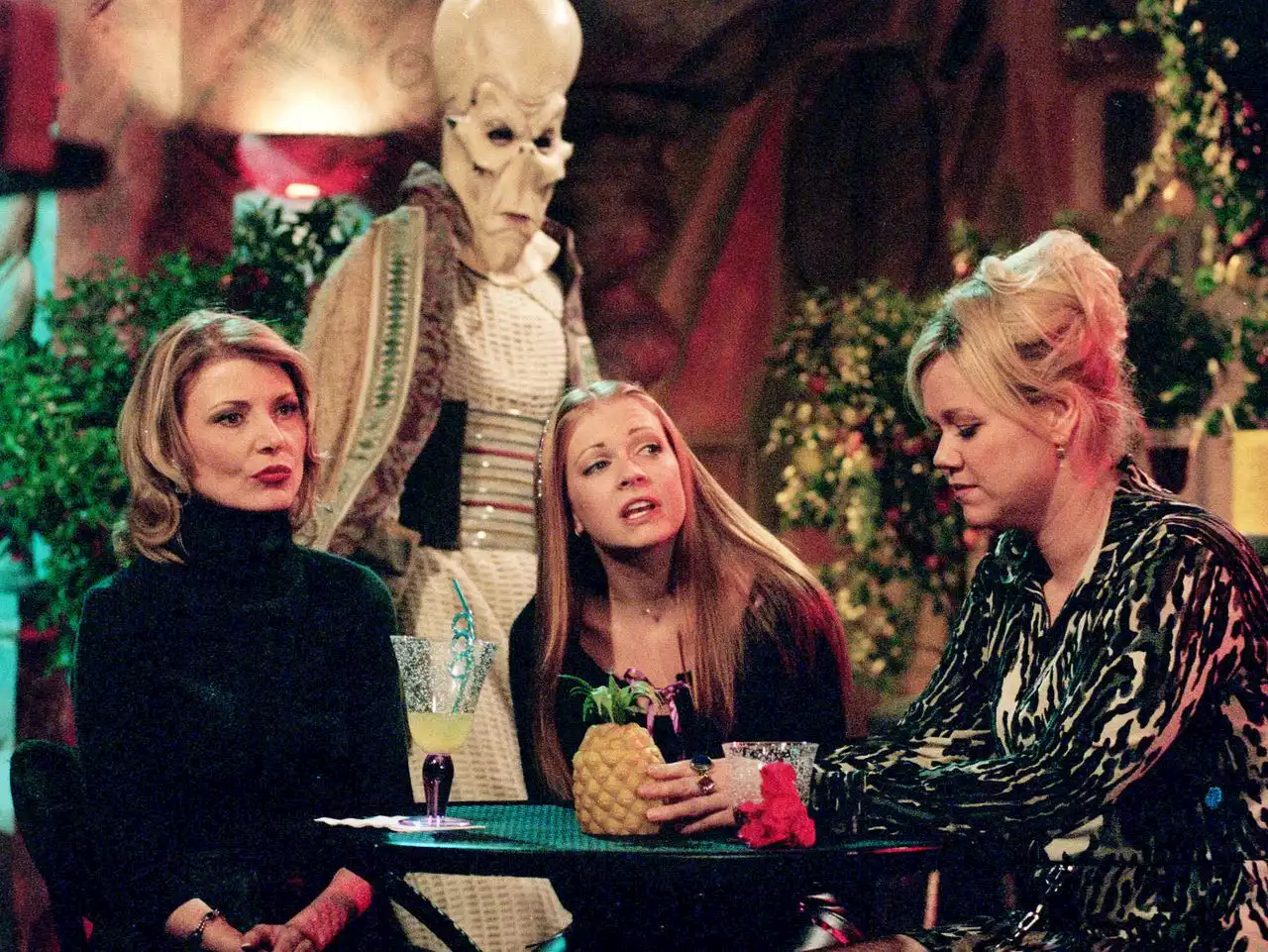 Melissa Joan Hart’s Maxim photo shoot nearly got her fired from ‘Sabrina the Teenage Witch,’ sued