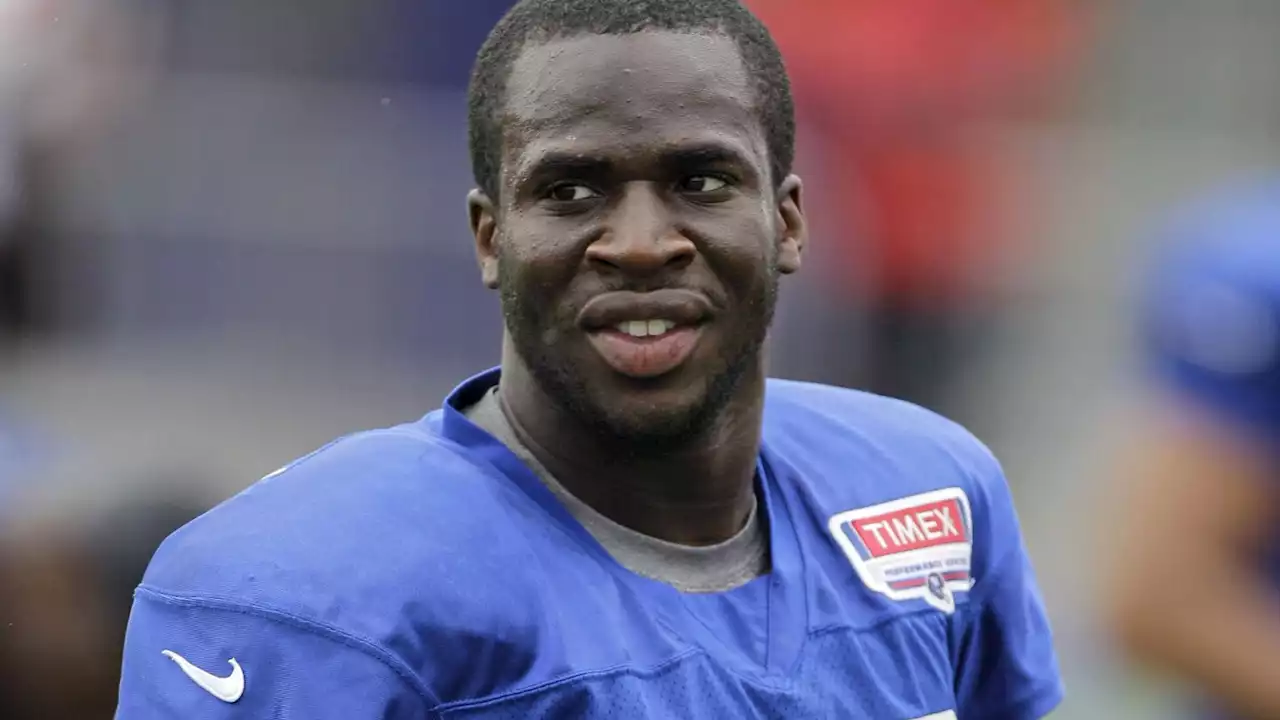 Amukamara signs 1-day contract to retire with New York Giants