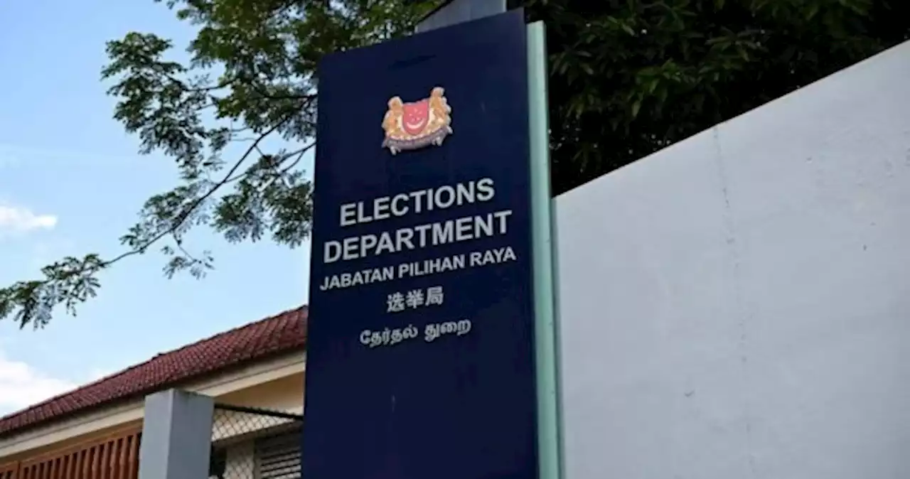 Nearly 10,000 voters in Tanjong Pagar GRC receive 2 poll cards due to printing error; ELD apologises