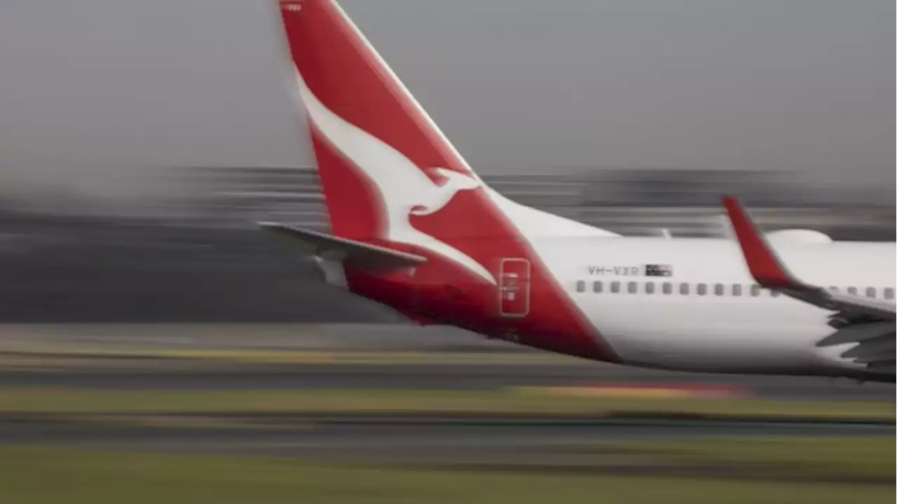 Qantas Orders 24 Boeing and Airbus Widebody Jets to Keep Pace With Travel Boom