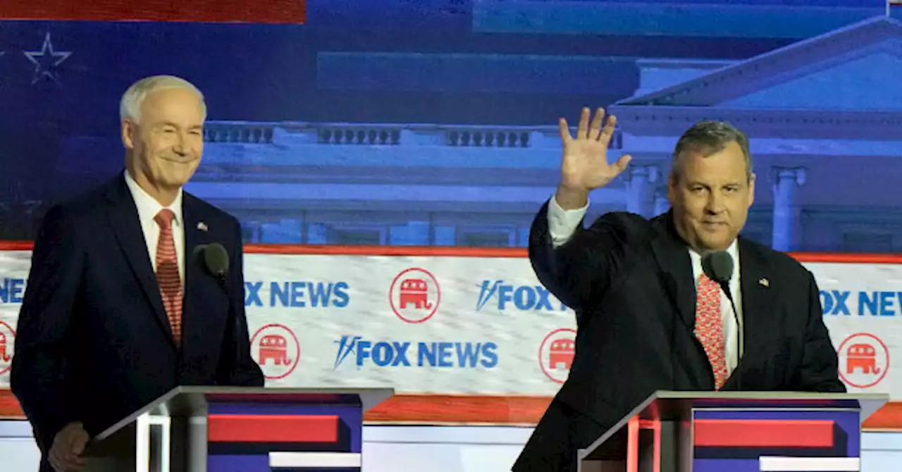 Chris Christie, Asa Hutchinson Booed at GOP Primary Debate