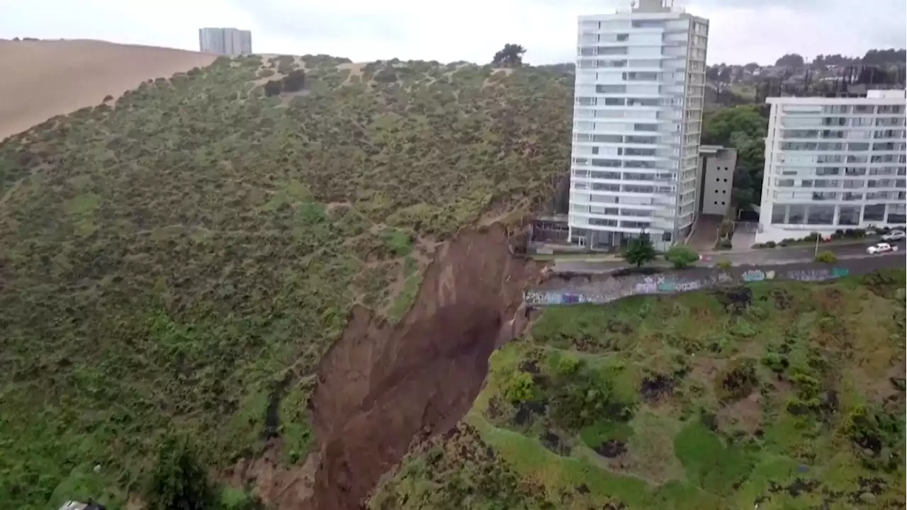 Luxury apartment building on the brink of collapse after heavy rains in Chile