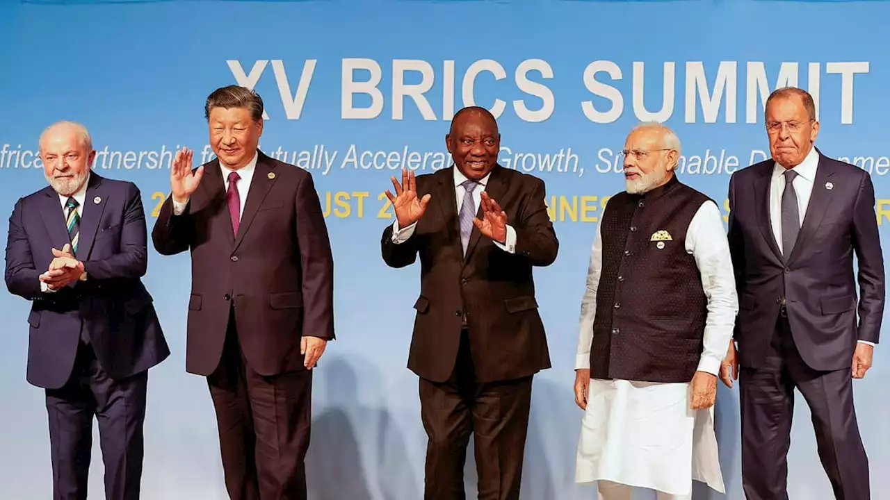 Fler länder bjuds in i Brics-blocket