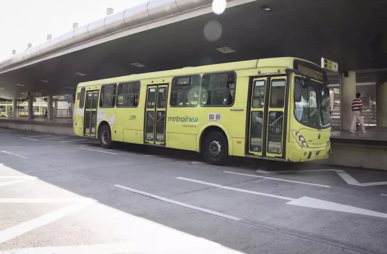 Metrolínea será liquidado, no va más por su ineficiencia en servicio y deudas