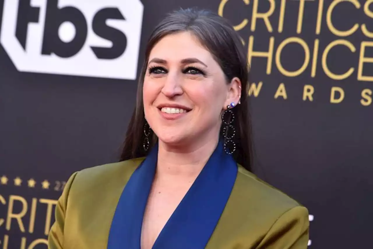 Mayim Bialik Shares Selfies From Her Colonoscopy: ‘It’s Not Terribly Fun Getting Older’