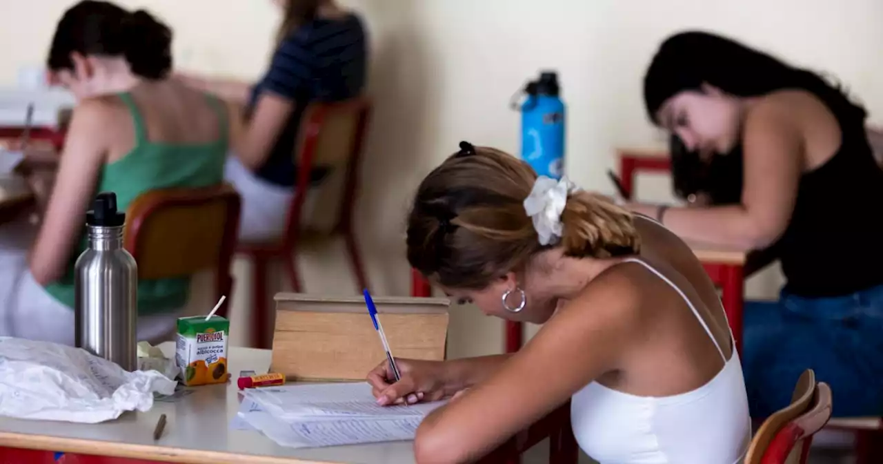 | Sulla studentessa di Tivoli, dico: ma chi erano i suoi insegnanti? Meno male che c'è il Tar!