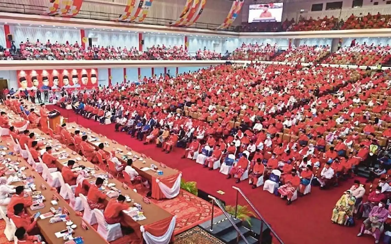 Adakan EGM bahas keperluan buat pemilihan parti, Umno diberitahu