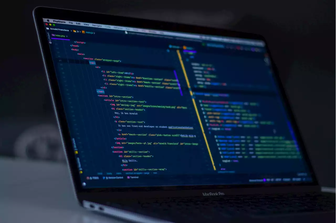 Code Llama es oficial: así funciona la nueva IA de Meta que te ayuda a programar