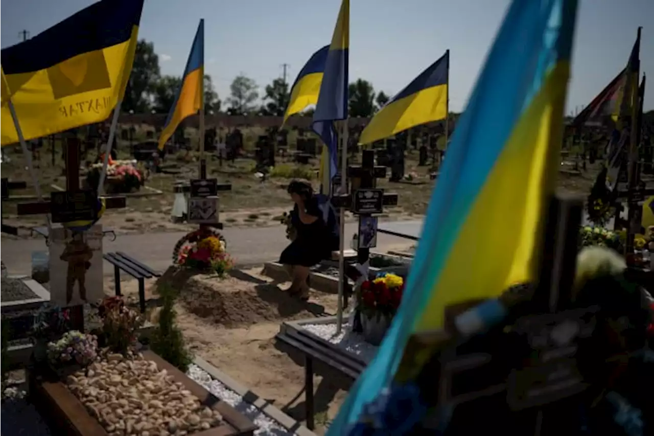 Ukraine marks Independence Day and vows to keep fighting Russia as it remembers the fallen