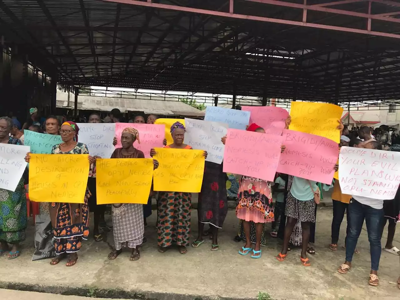 Protesters Rally Support For IGP Egbetokun, Police Operatives In Opu-Nembe