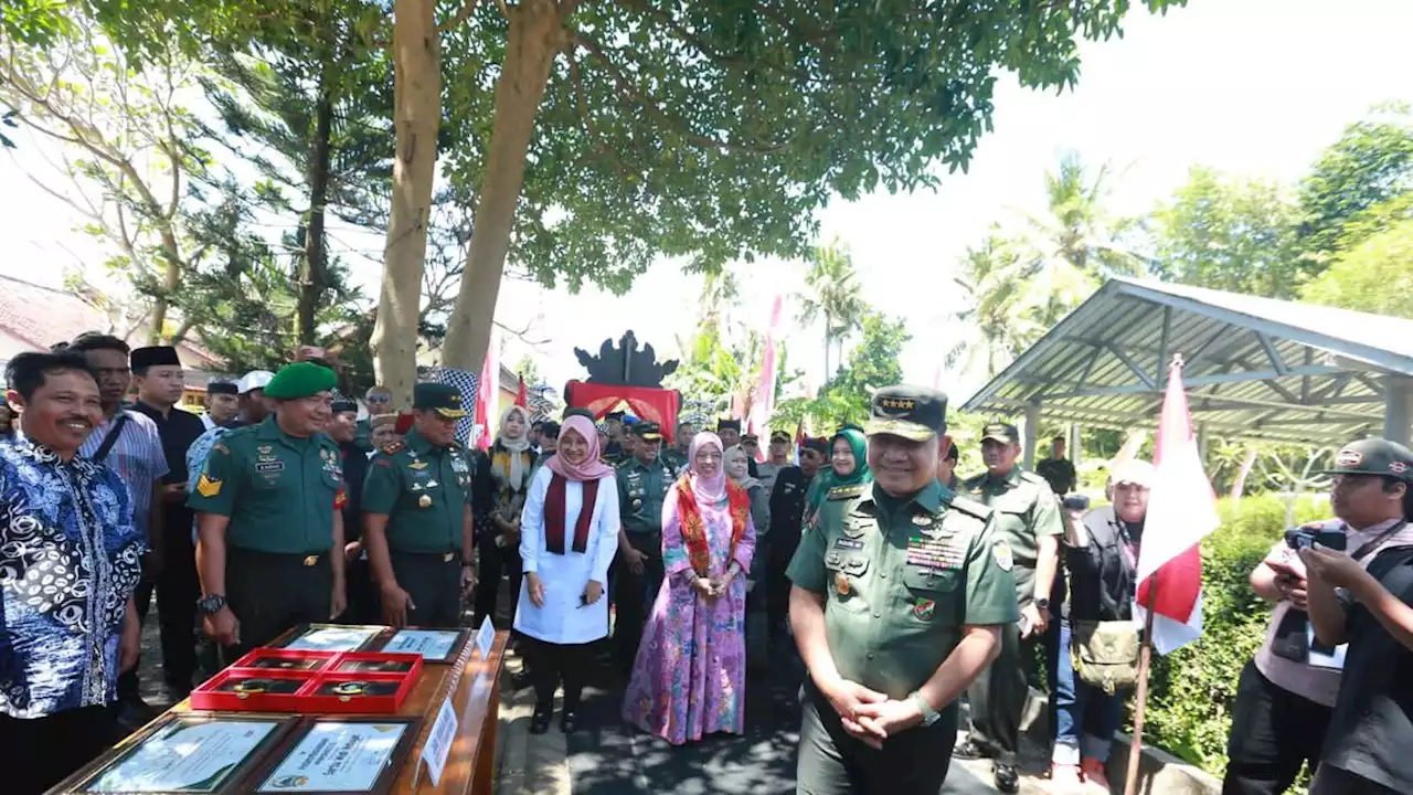 Jenderal Dudung Puji Kerukunan Warga Kampung Pancasila di Patoman Banyuwangi: Bisa Jadi Contoh Daerah Lain