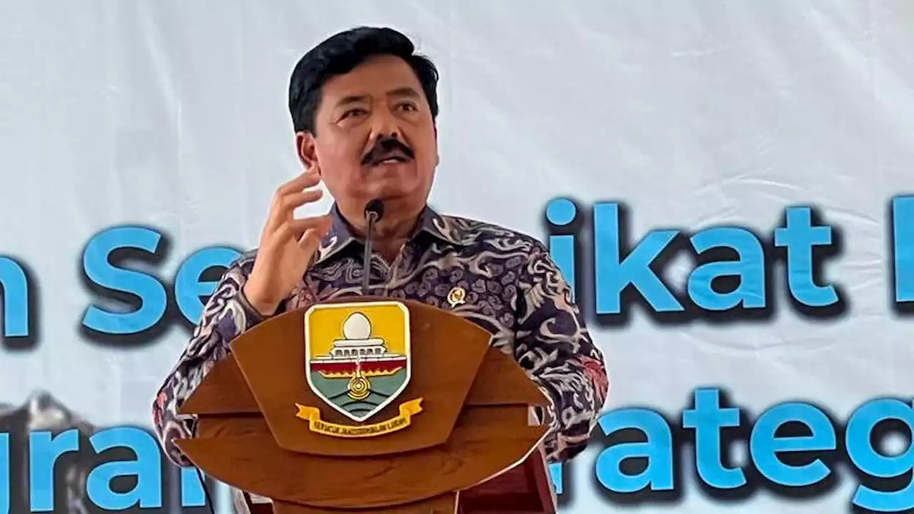 Menteri Hadi Tjahjanto Serahkan Sertifikat Seluas 97,2 Hektar Kawasan Candi Muaro Jambi