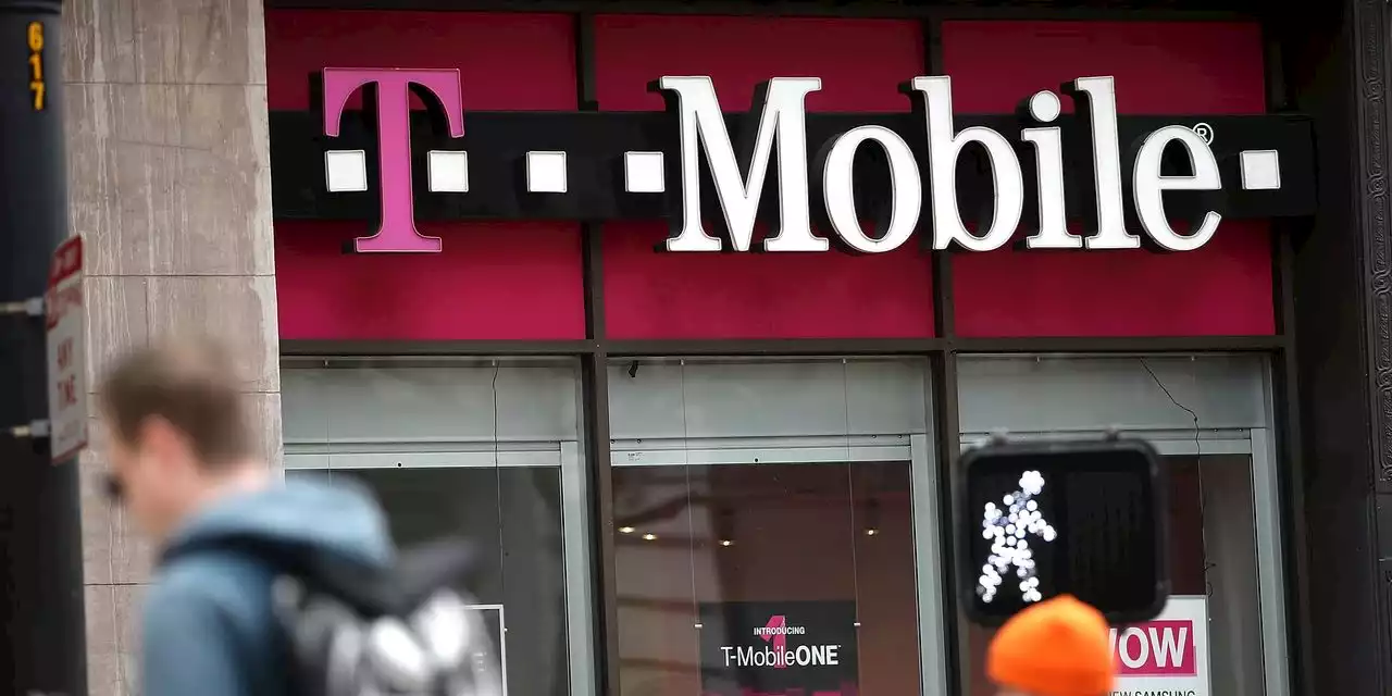 T-Mobile to cut about 5,000 jobs, or 7% of employees