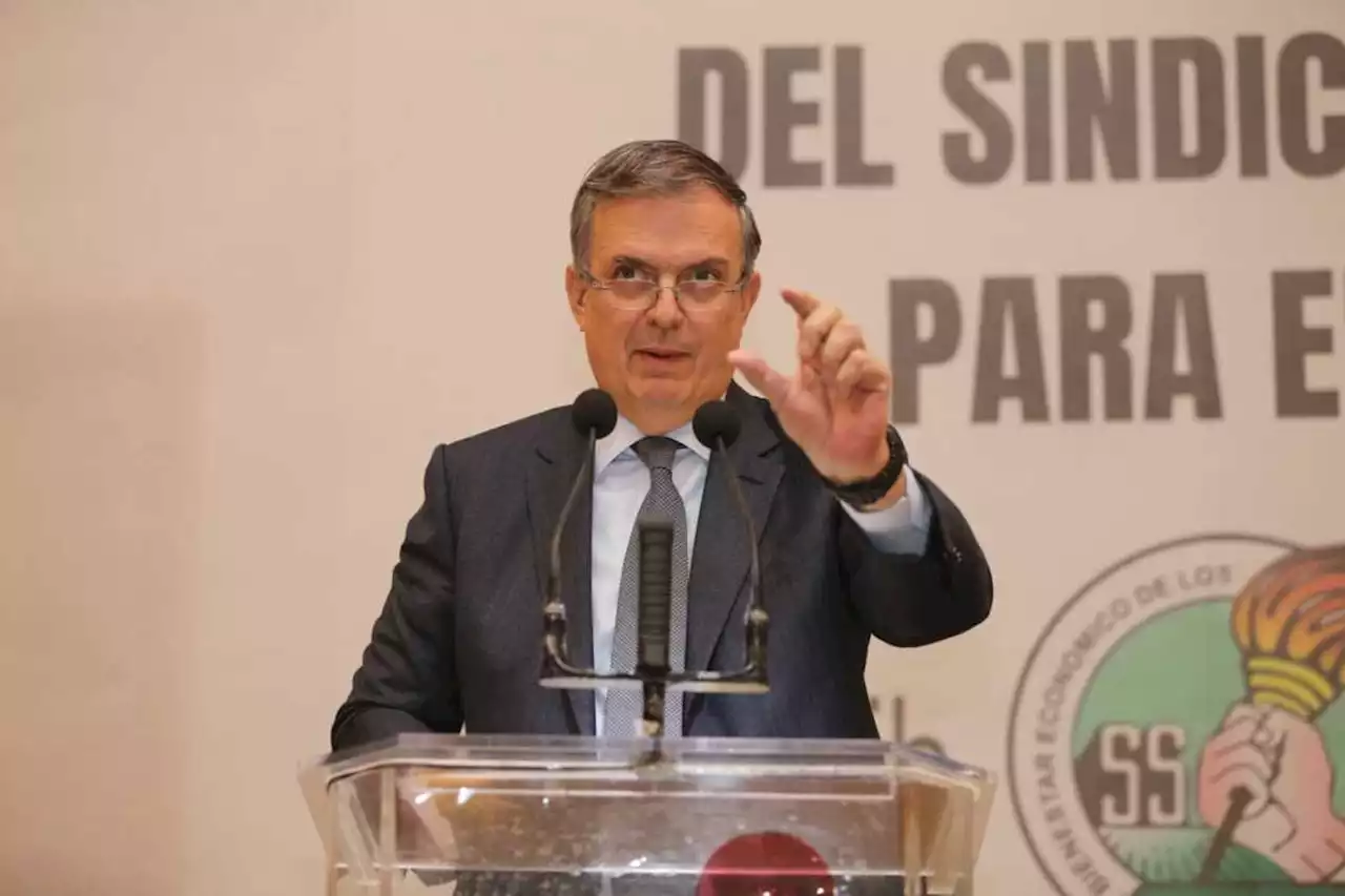 Ebrard asegura que entregó pruebas contra Sheinbaum a Morena