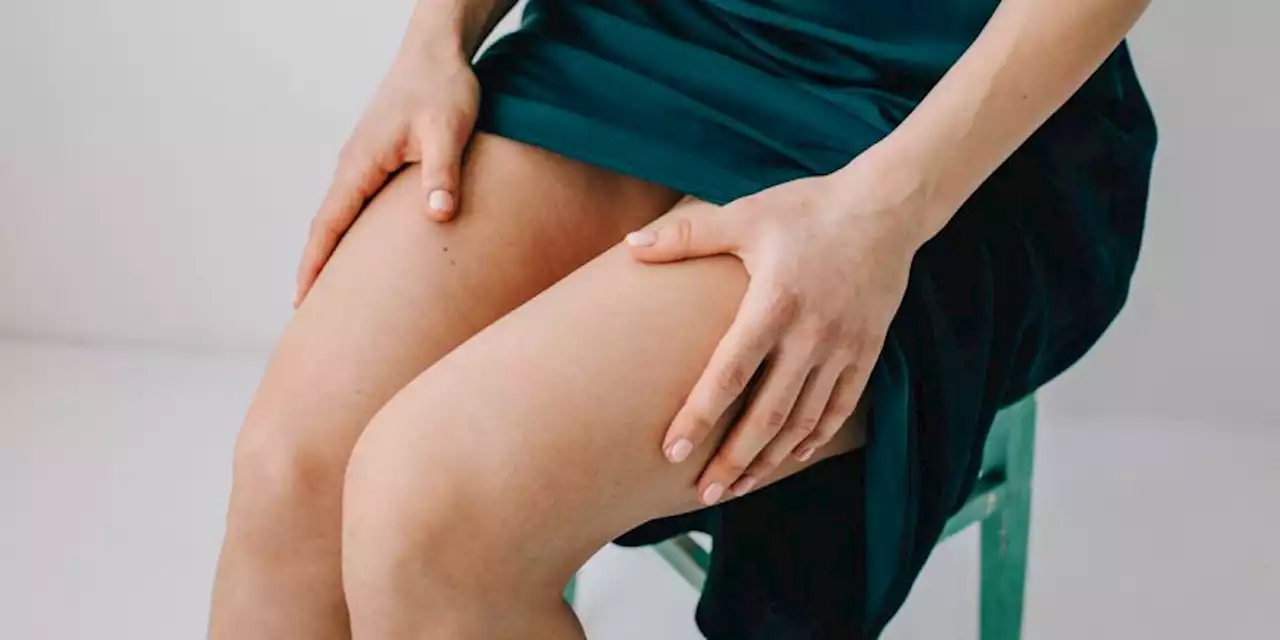 7 Tips To Naturally Reduce Dimpled Skin On The Thighs