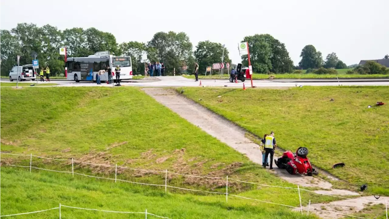 Kind wird von Trike erfasst und stirbt - Drei Verletzte