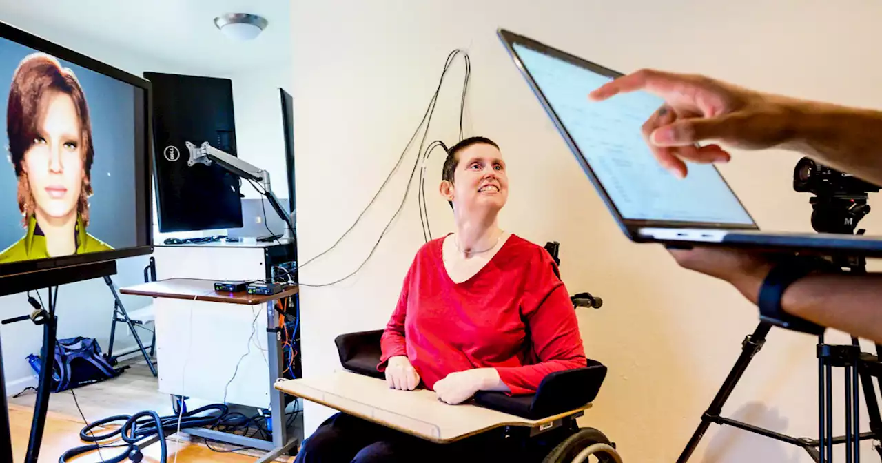 Woman with paralysis speaks through an avatar 18 years after a stroke, thanks to a brain implant