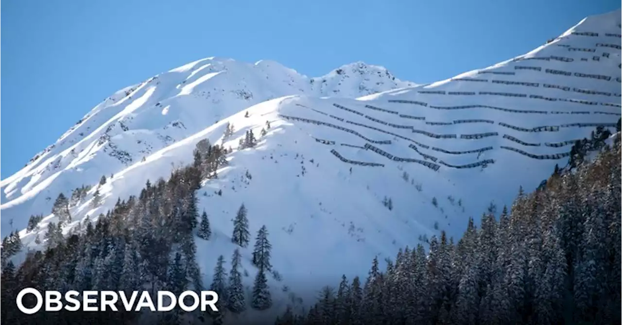 Glaciar derretido revela corpo de alpinista que pode ter morrido há mais de 20 anos